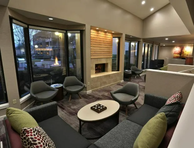 Courtyard by Marriott Montgomery hotel detail image 2