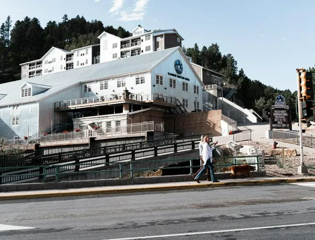 Holiday Inn Resort Deadwood Mountain Grand by IHG hotel detail image 1