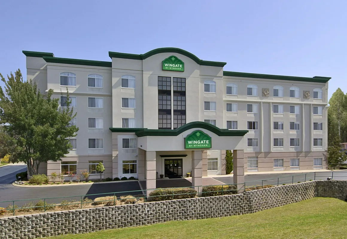 Wingate Inn Chattanooga hotel hero