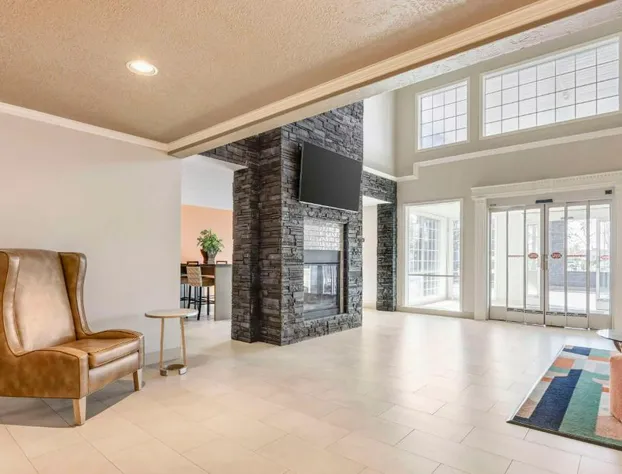 Best Western Plus Grand Manor Inn hotel detail image 3