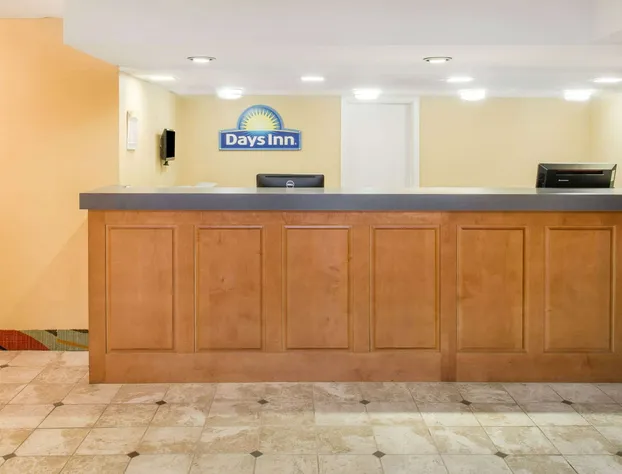 Days Inn by Wyndham Roanoke/Hollins Near I-81 hotel detail image 2