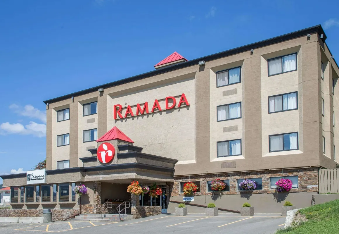 Ramada by Wyndham Williams Lake hotel hero
