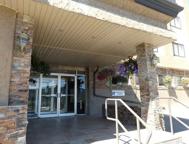 Ramada by Wyndham Williams Lake hotel detail image 1