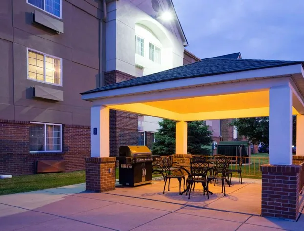 Sonesta Simply Suites Minneapolis Richfield hotel detail image 1