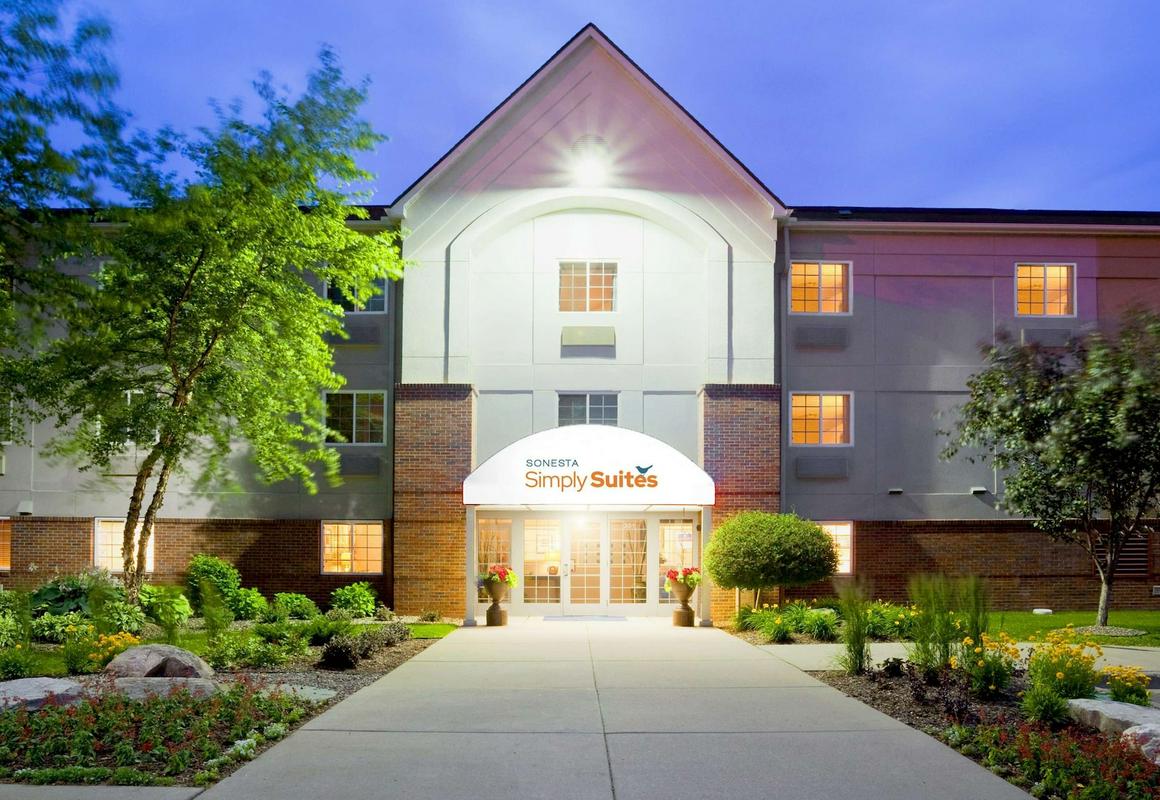 Sonesta Simply Suites Minneapolis Richfield hotel hero