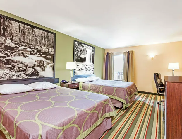 Super 8 by Wyndham Hull Street Midlothian / Richmond Area hotel detail image 4