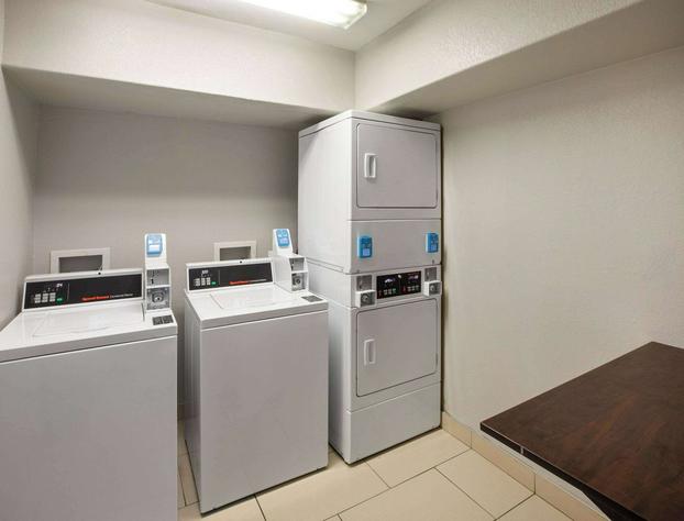 Microtel Inn & Suites by Wyndham Buda Austin South hotel detail image 4