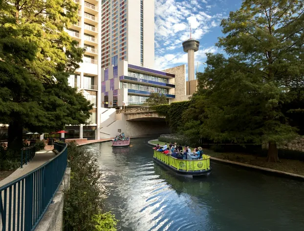 Grand Hyatt San Antonio River Walk hotel detail image 3
