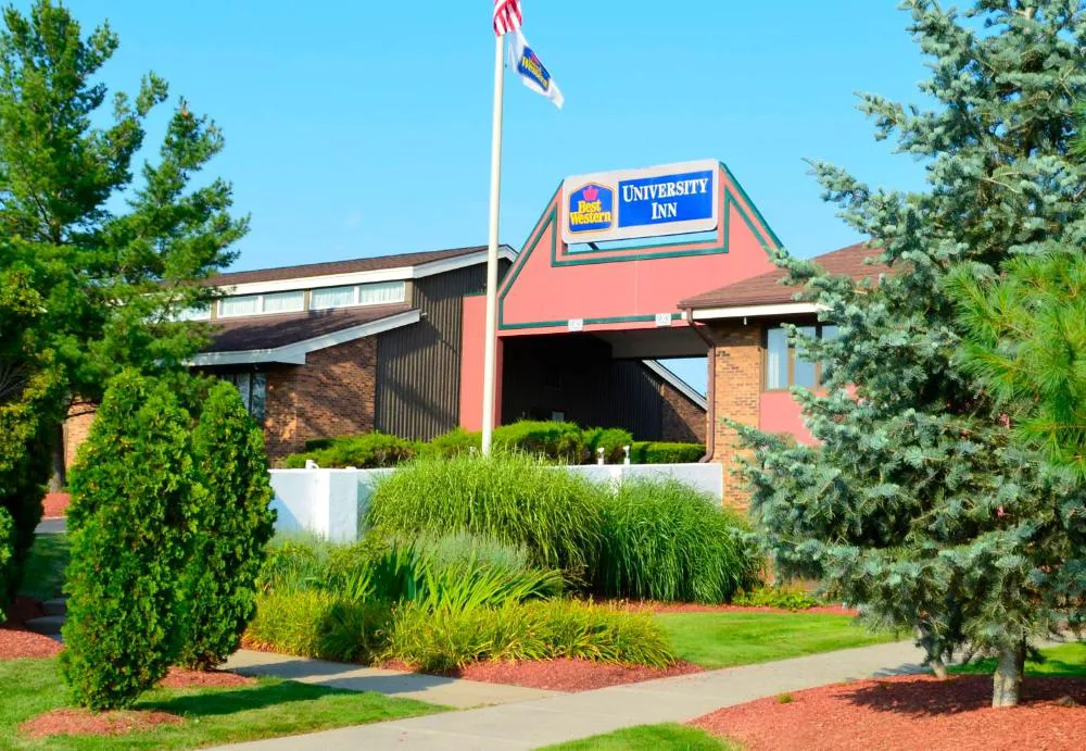 Best Western University Inn hotel hero