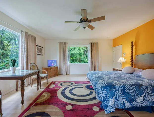 Volcano Forest Inn hotel detail image 4