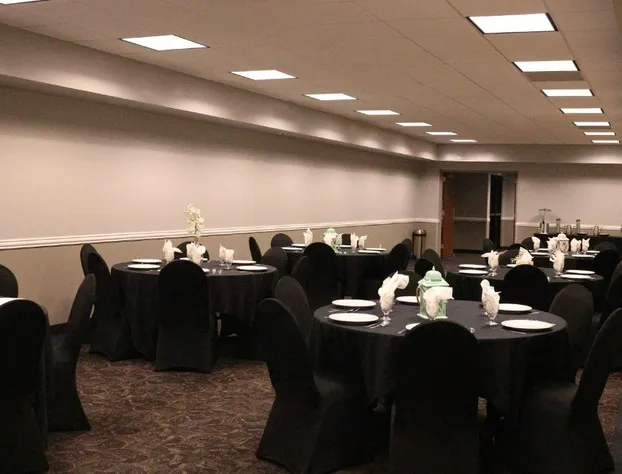 AmericInn by Wyndham Mankato Event Center hotel detail image 4