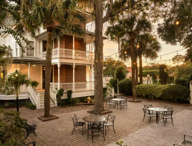 Beaufort Inn hotel detail image 2