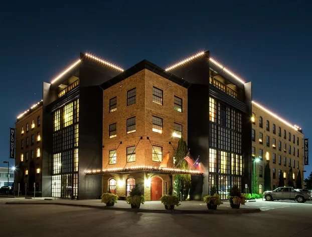 NYLO Dallas Plano Hotel, Tapestry Collection by Hilton hotel detail image 3