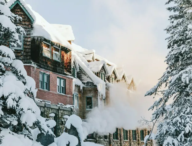 Deer Lodge hotel detail image 2