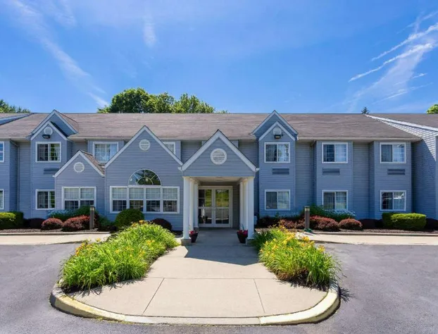 Microtel Inn & Suites by Wyndham Bethel/Danbury hotel detail image 1