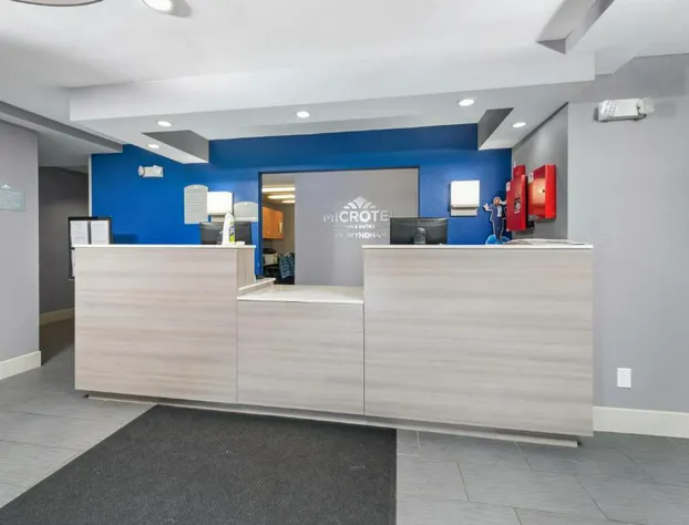 Microtel Inn & Suites by Wyndham Bethel/Danbury hotel detail image 2