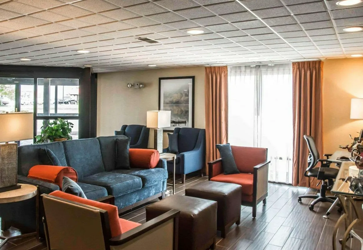 Quality Inn Springboro West hotel hero