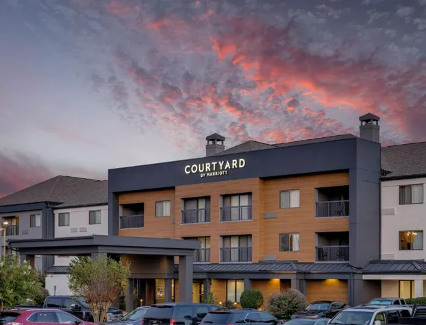 Courtyard by Marriott Shreveport Airport hotel detail image 2