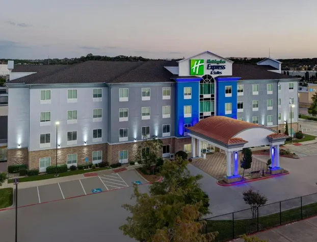Holiday Inn Express Hotel & Suites DALLAS WEST by IHG hotel detail image 1