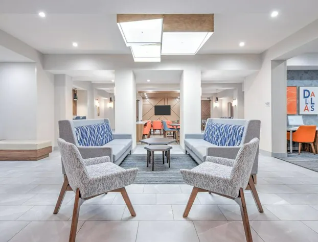 Holiday Inn Express Hotel & Suites DALLAS WEST by IHG hotel detail image 3