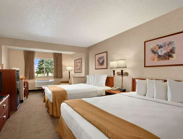 Baymont by Wyndham Golden/Red Rocks hotel detail image 3