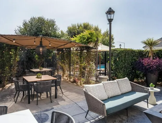 Ayres Hotel Fountain Valley - Huntington Beach hotel detail image 1