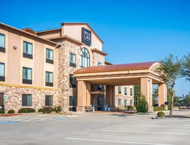 Red Lion Inn & Suites Mineral Wells hotel detail image 4