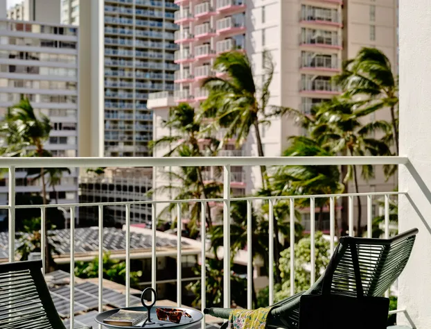 Romer House Waikiki hotel detail image 2