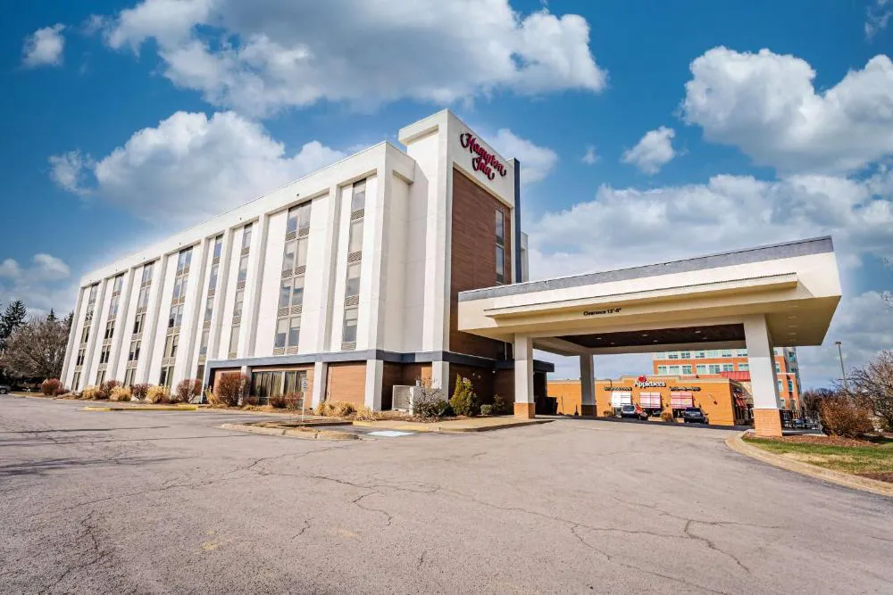 Hampton Inn Morgantown hotel hero