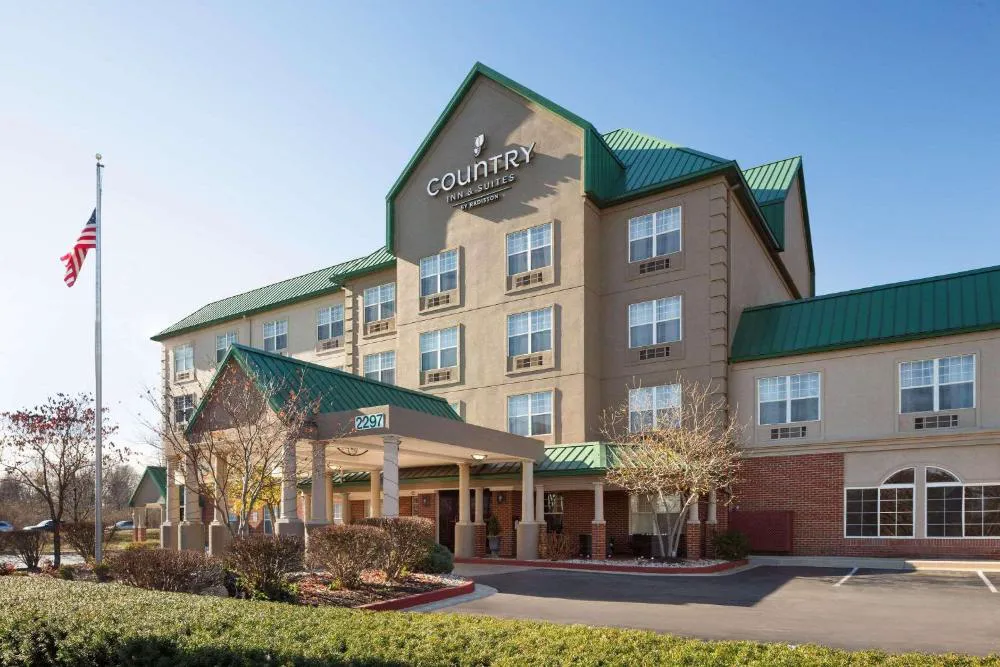 Country Inn & Suites by Radisson, Lexington, KY hotel hero