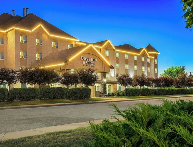 Days Inn & Suites by Wyndham West Edmonton hotel detail image 1