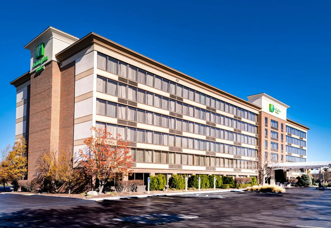 Holiday Inn Hotel & Suites Warren by IHG hotel hero
