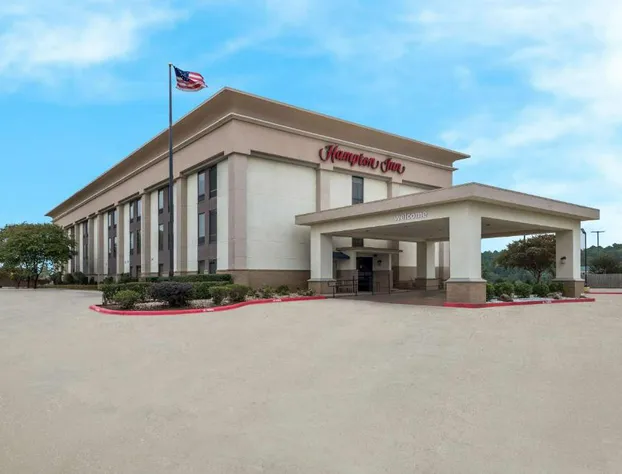 Hampton Inn Marshall hotel detail image 1