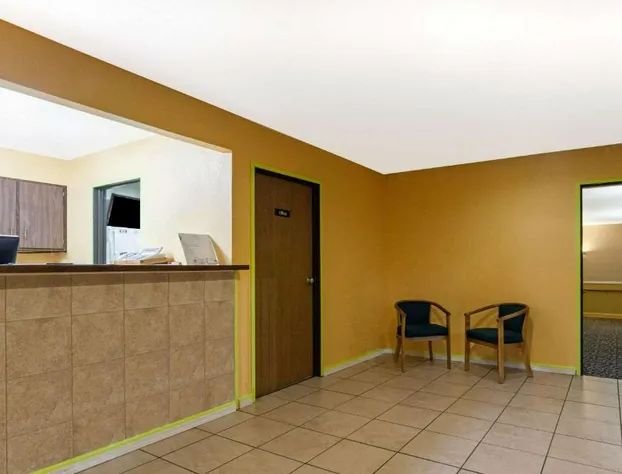 Super 8 by Wyndham Bath Hammondsport Area hotel detail image 2