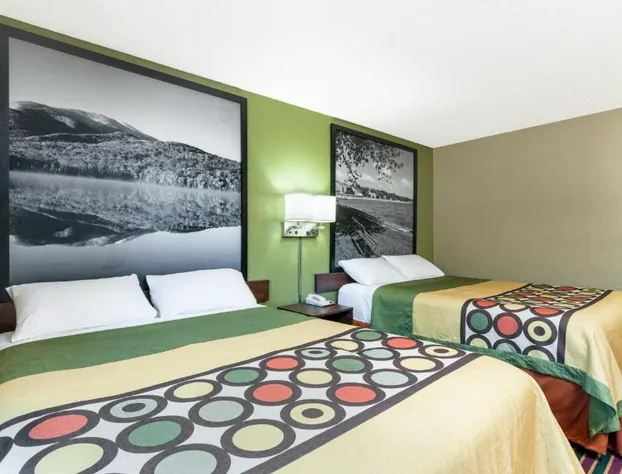 Super 8 by Wyndham Bath Hammondsport Area hotel detail image 4