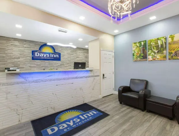 Days Inn by Wyndham Ukiah hotel detail image 1