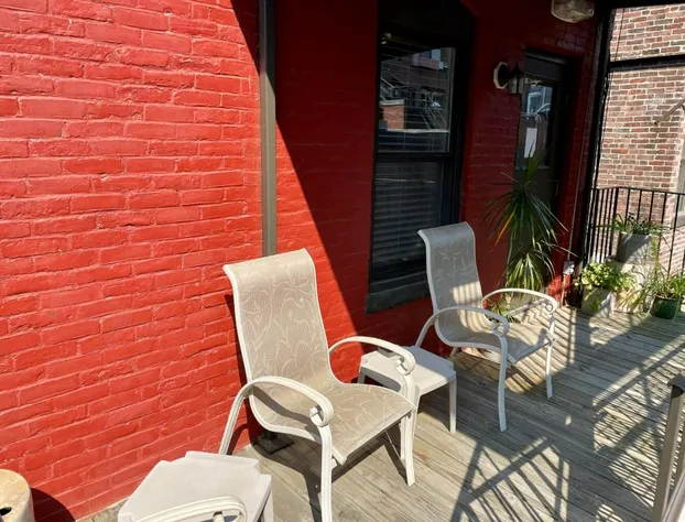 Oasis Guest House hotel detail image 1