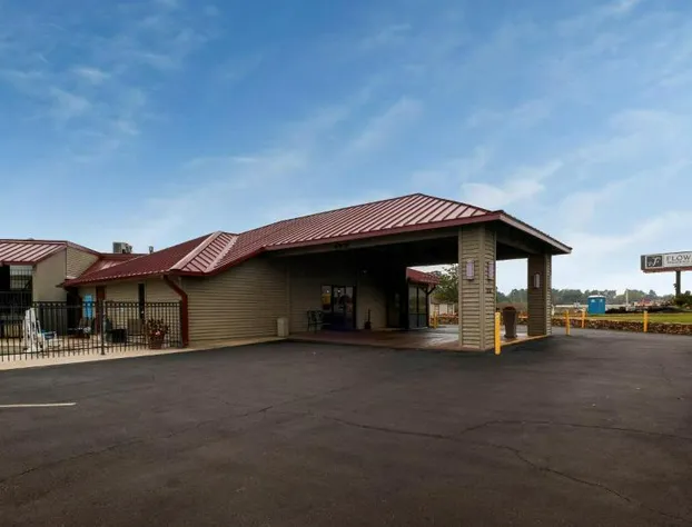 Red Roof Inn Dothan hotel detail image 1