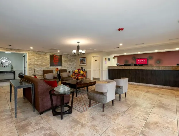 Red Roof Inn Dothan hotel detail image 4