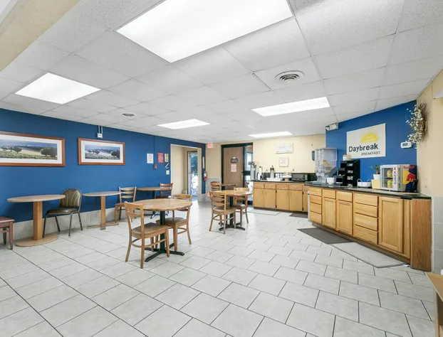 Relax Inn hotel detail image 1