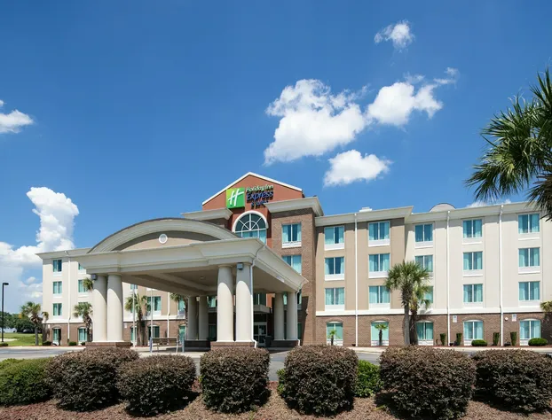 Holiday Inn Express Hotel & Suites Florence I-95 at Hwy 327 by IHG hotel detail image 3