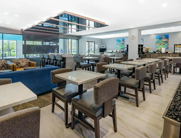 Wingate by Wyndham Tinley Park hotel detail image 1