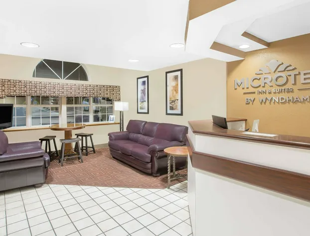 Microtel Inn by Wyndham Franklin hotel detail image 1