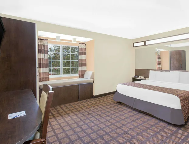 Microtel Inn by Wyndham Franklin hotel detail image 4