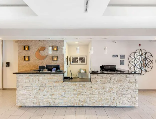 Comfort Suites Denham Springs hotel detail image 4