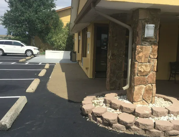 Super 8 by Wyndham Craig hotel detail image 3