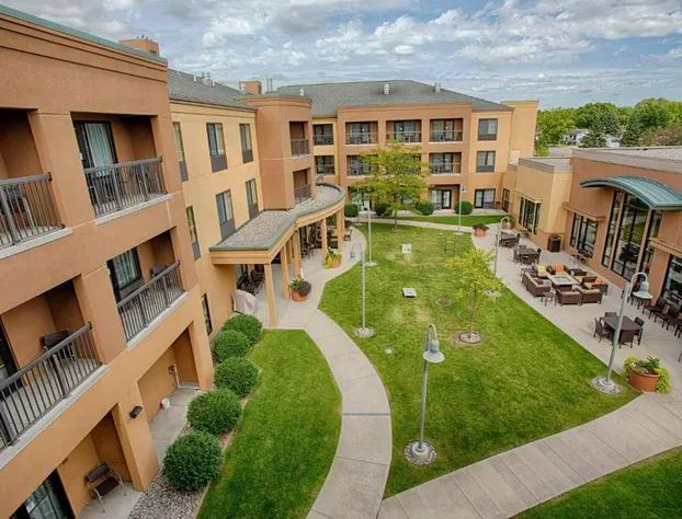 Courtyard by Marriott Fargo Moorhead, MN hotel detail image 1
