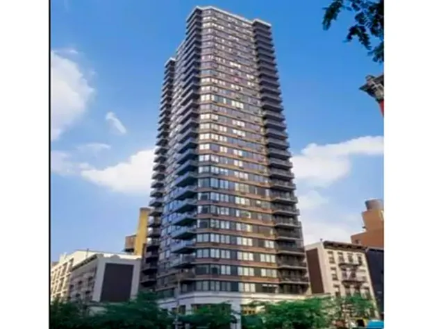 The Marmara Manhattan hotel detail image 1