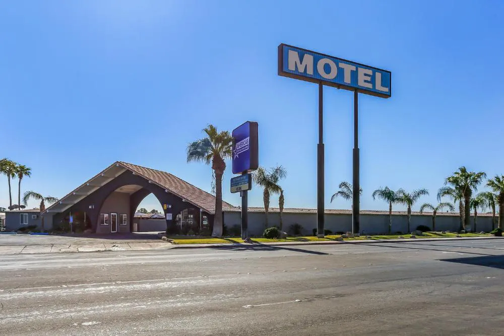 Americas Best Value Inn & Suites El Centro hotel hero