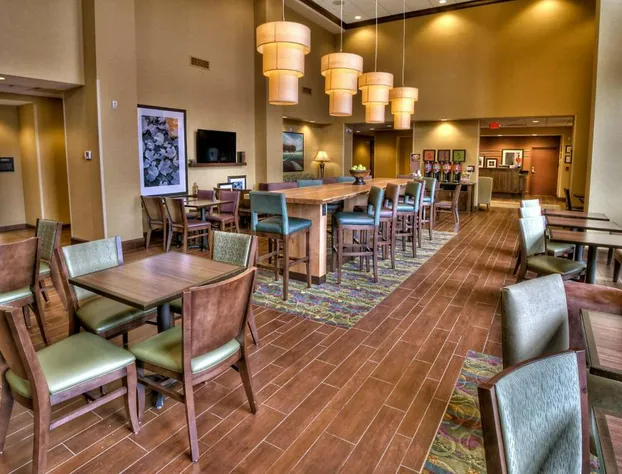 Hampton Inn & Suites Rochester/Henrietta hotel detail image 3